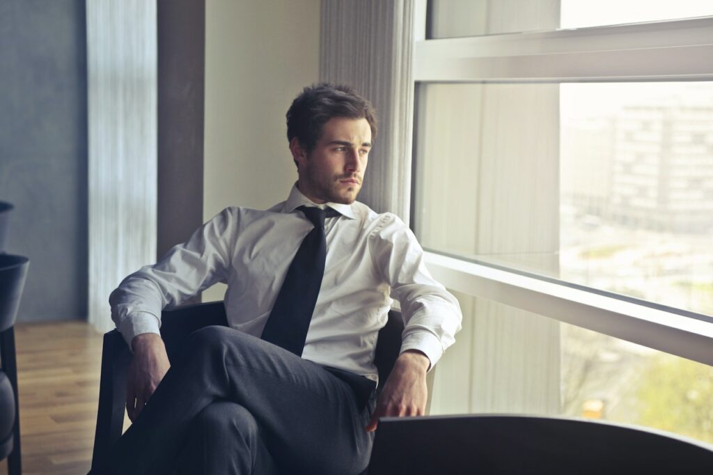 Mann stylisch Anzug Wie muss eine Hose für Männer sitzen
