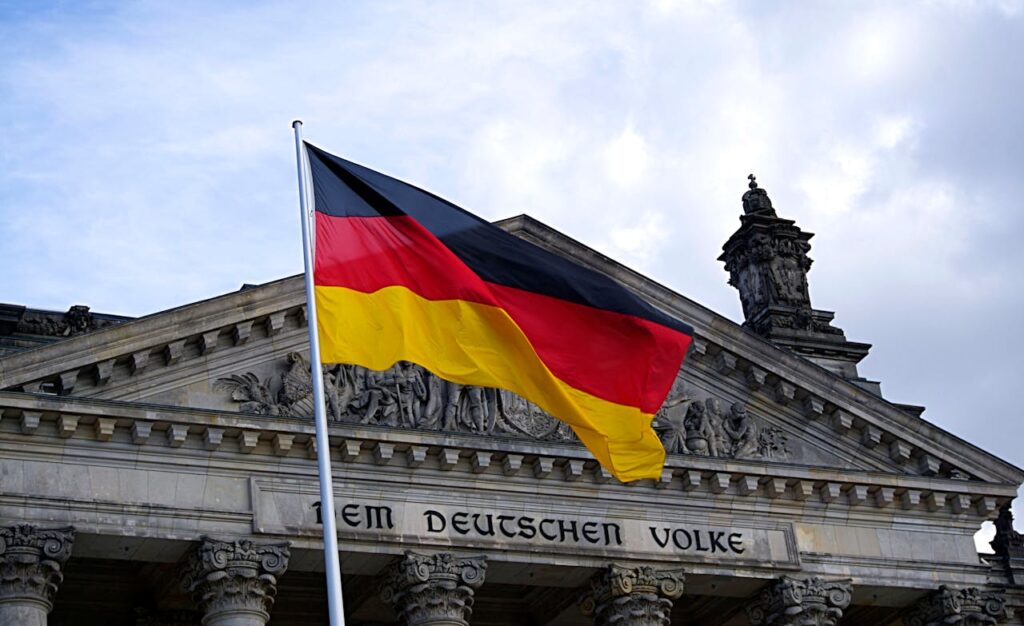 Deutschland Stadt Flagge Gebäude Wie sicher sind deutsche Städte Ein Überblick