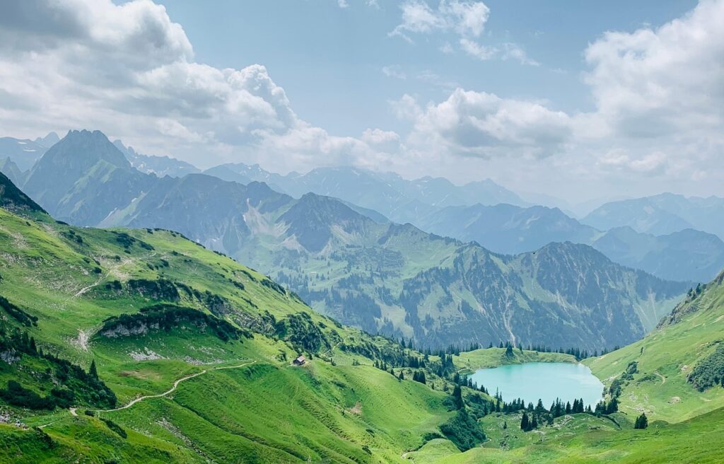 Deutschland Landschaft Berge Deutsche Kultur – Beispiele aus Tradition, Alltag und Kunst